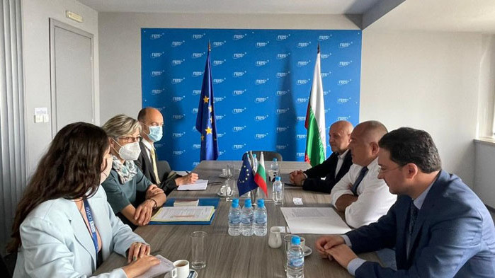 Борисов се срещна с делегация на ОССЕ: Служебният кабинет се държи като предизборен щаб на Радев